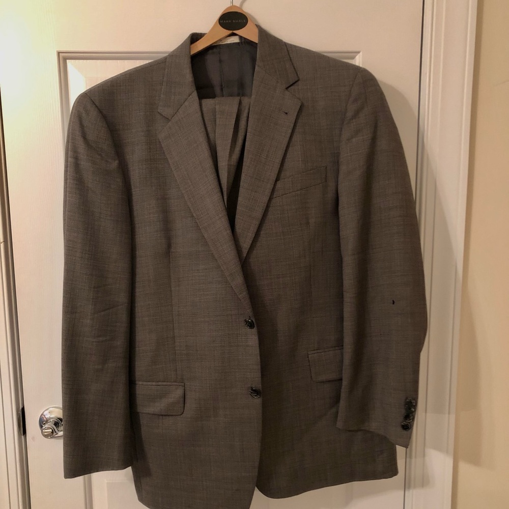 Dark Gray Joseph Abboud Classy Men’s Suit